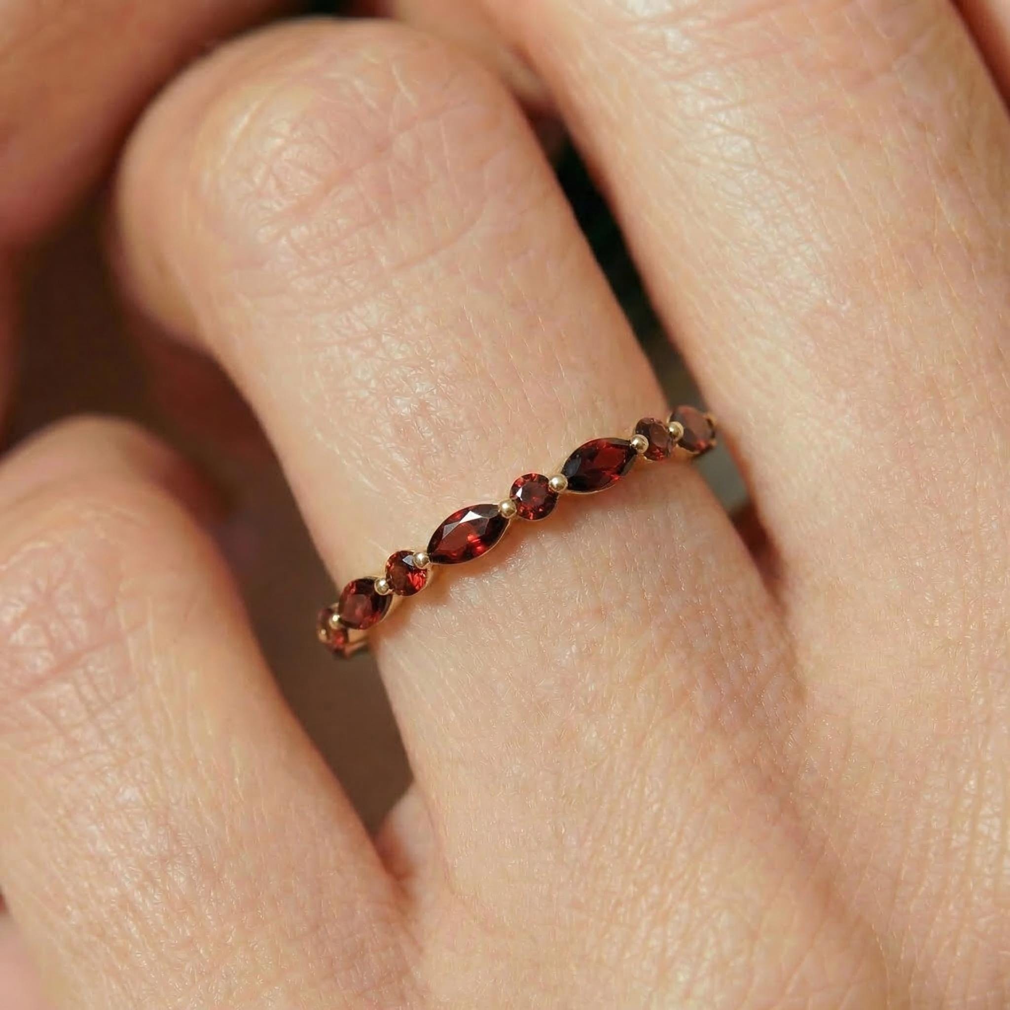 Delicate Garnet Eternity Ring | Marquise & Round Gemstone Stacking Band | January Birthstone Promise Ring | Dainty Anniversary Gift for Her