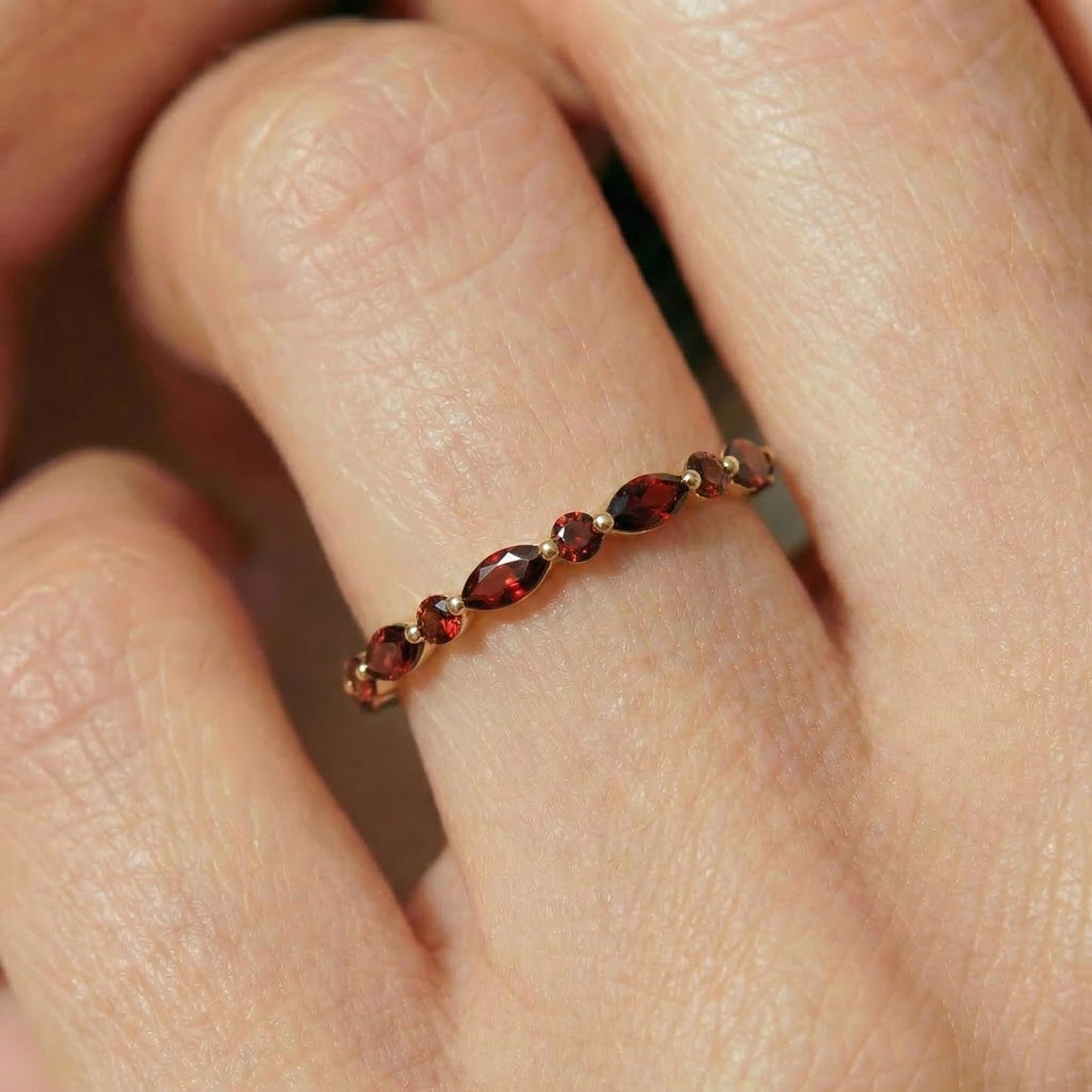 Delicate Garnet Eternity Ring | Marquise & Round Gemstone Stacking Band | January Birthstone Promise Ring | Dainty Anniversary Gift for Her