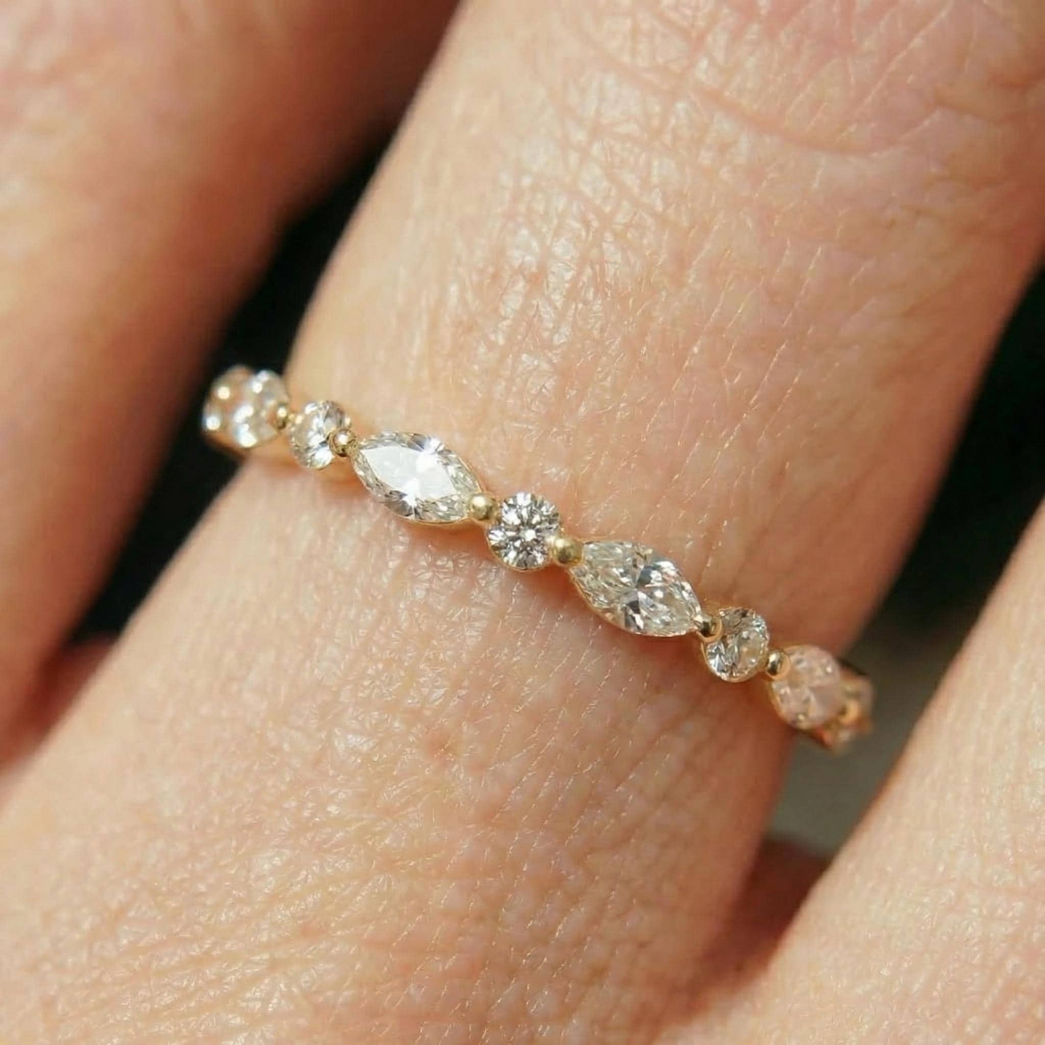 Marquise & Round Diamond Eternity Band | Dainty Gold Stacking Ring | Wedding Anniversary Gift for Her | Minimalist Fine Jewelry