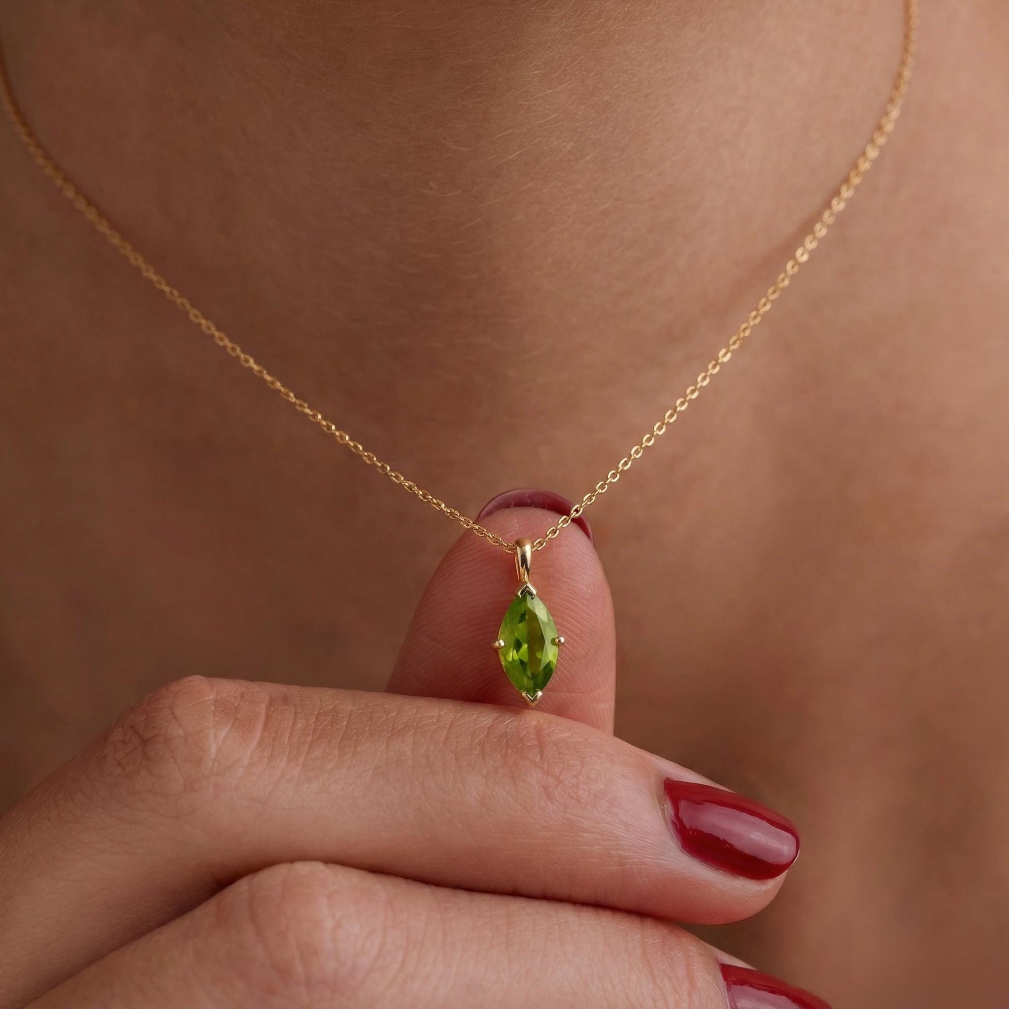 Elegant Peridot Marquise Necklace | 14K Gold Dainty Chain | Minimalist August Birthstone Gift | Everyday Fine Jewelry