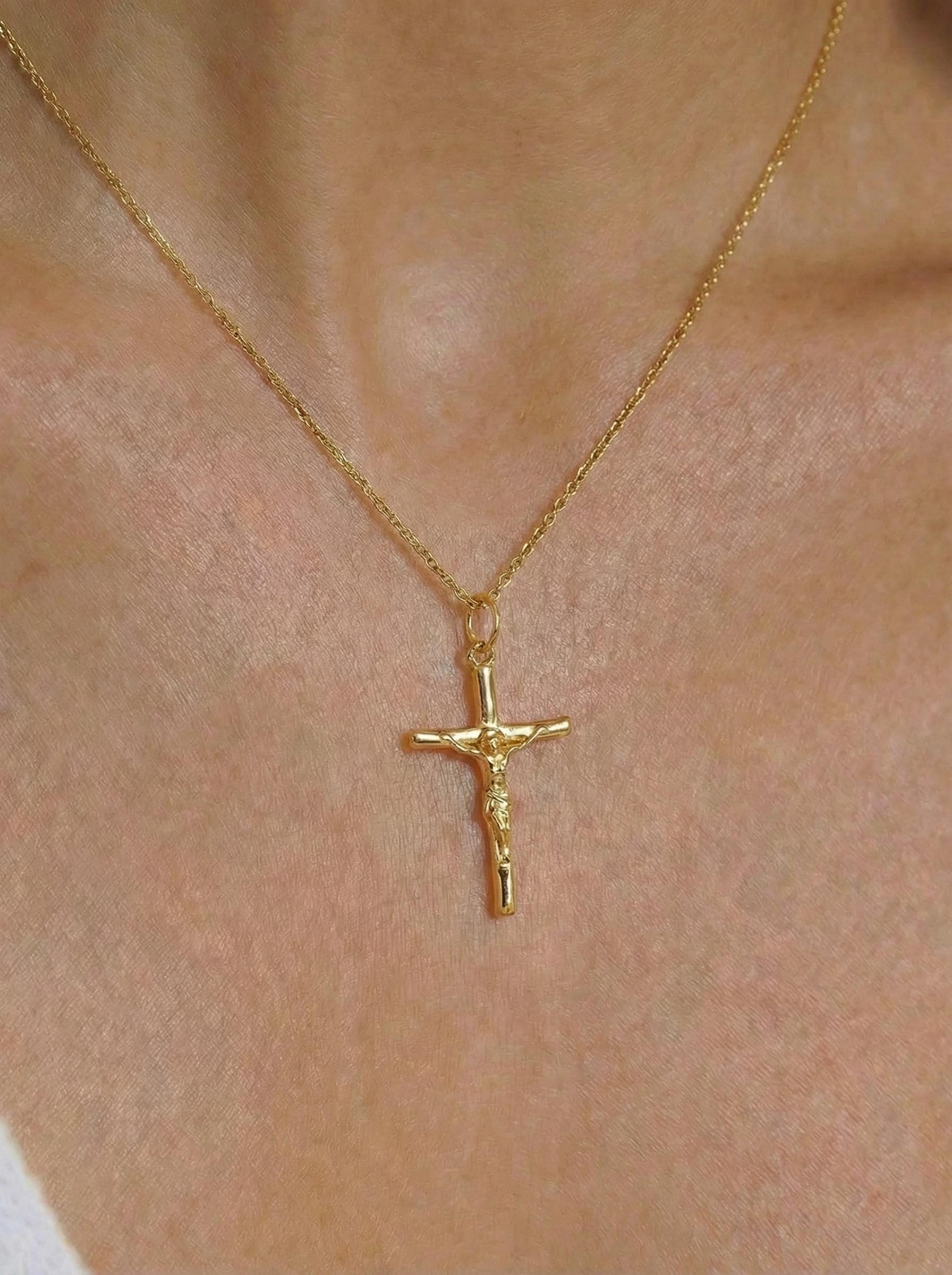 Crucifix Cross Necklace, Crucifix Pendant Necklace, Minimalist Cross Jewelry for Women, Religious Necklace, Christmas Jewelry Gift