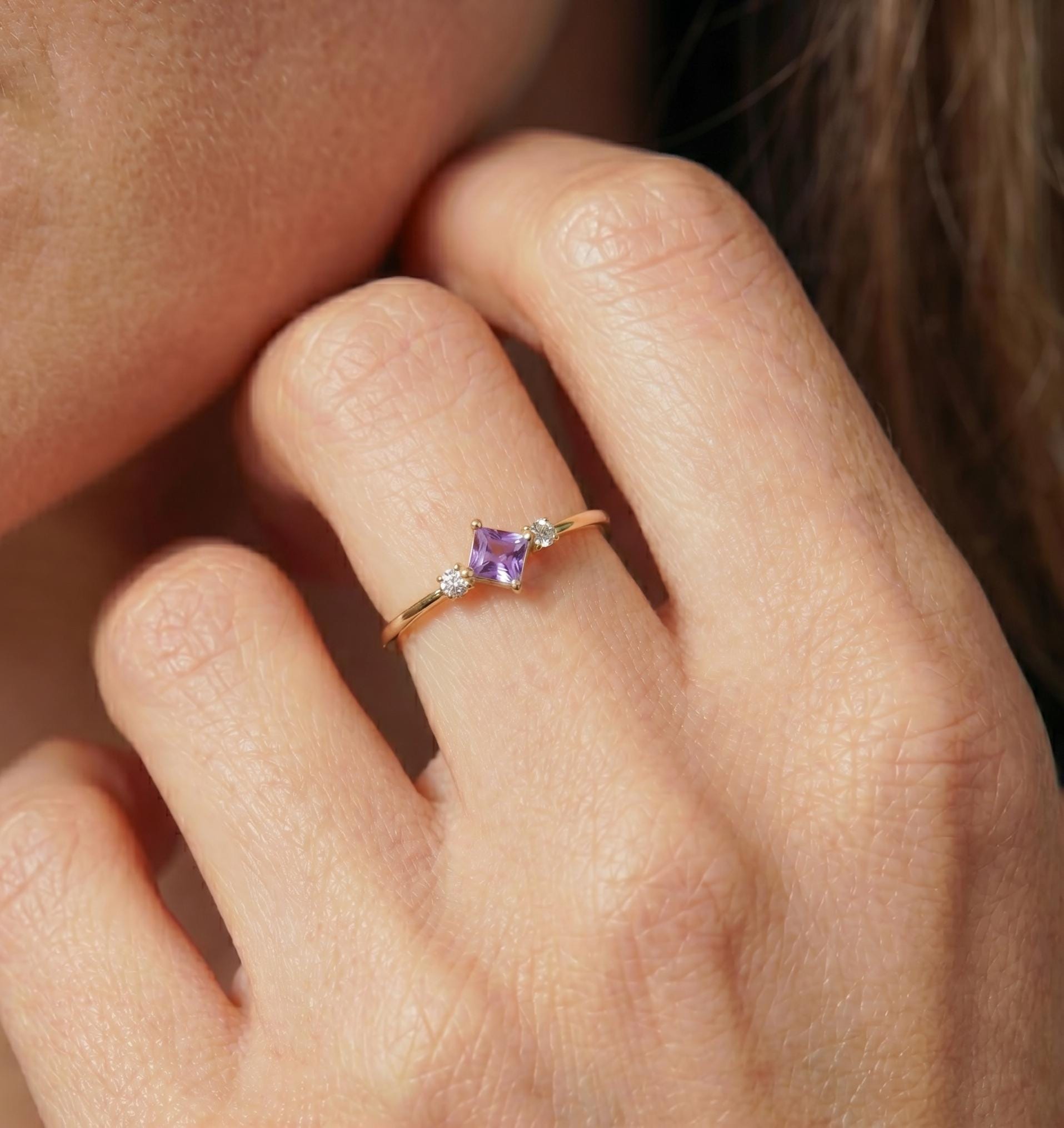 Kite Cut Alexandrite Engagement Ring, June Birthstone Promise Ring For Her Gemstone Trilogy Ring