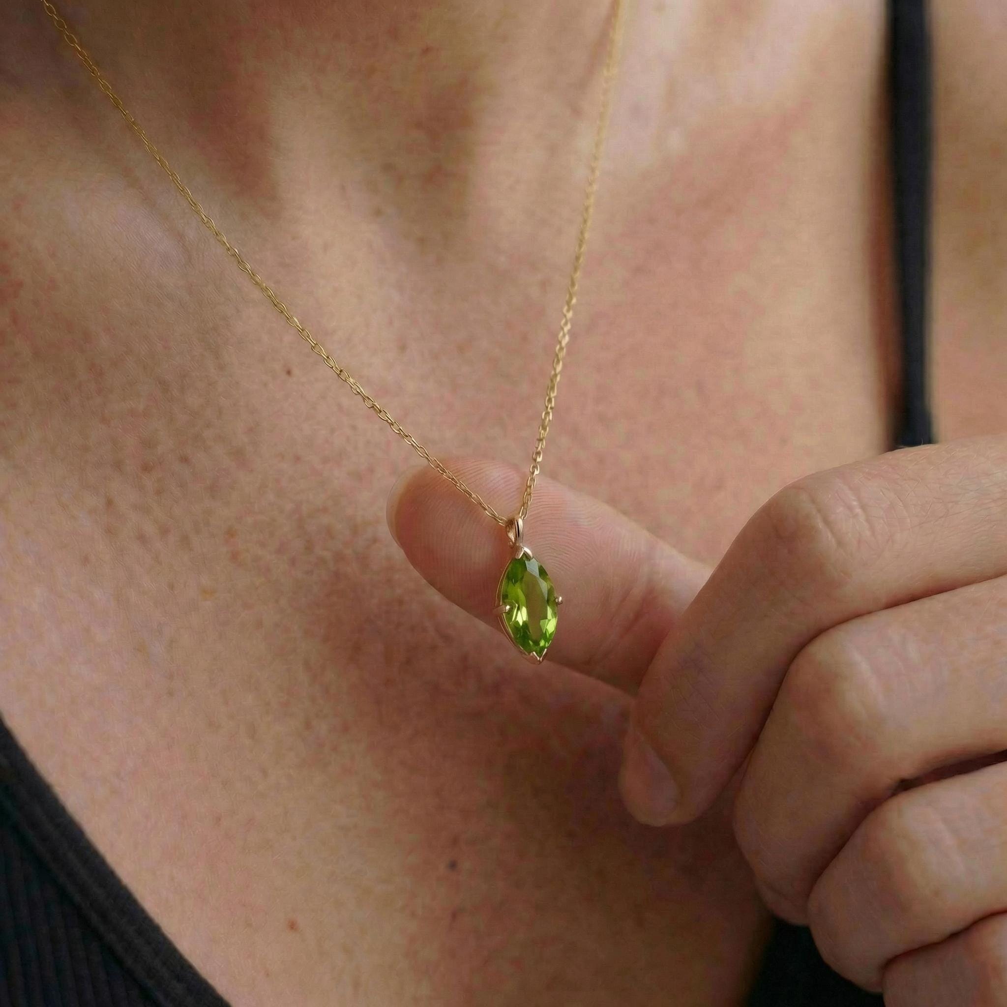 Elegant Peridot Marquise Necklace | 14K Gold Dainty Chain | Minimalist August Birthstone Gift | Everyday Fine Jewelry