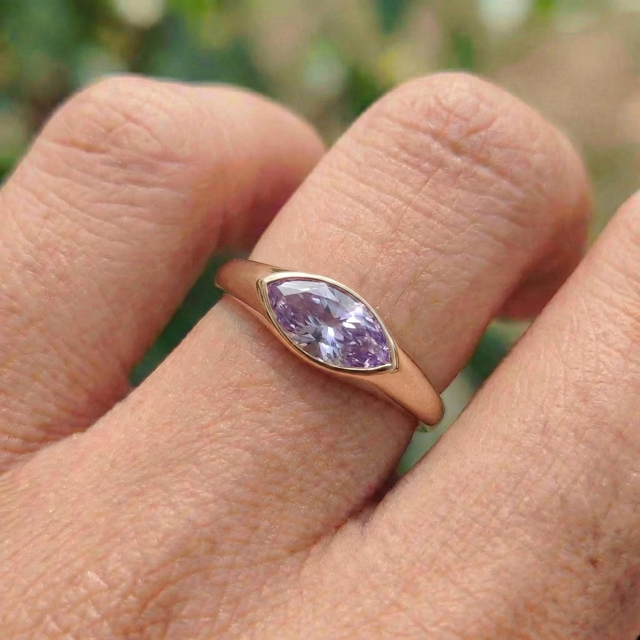 1.5ct Marquise Bezel Alexandrite Ring, 14K Solid Gold Signet Engagement Ring, Minimalist Pinky Promise Gift, June Birthstone Ring