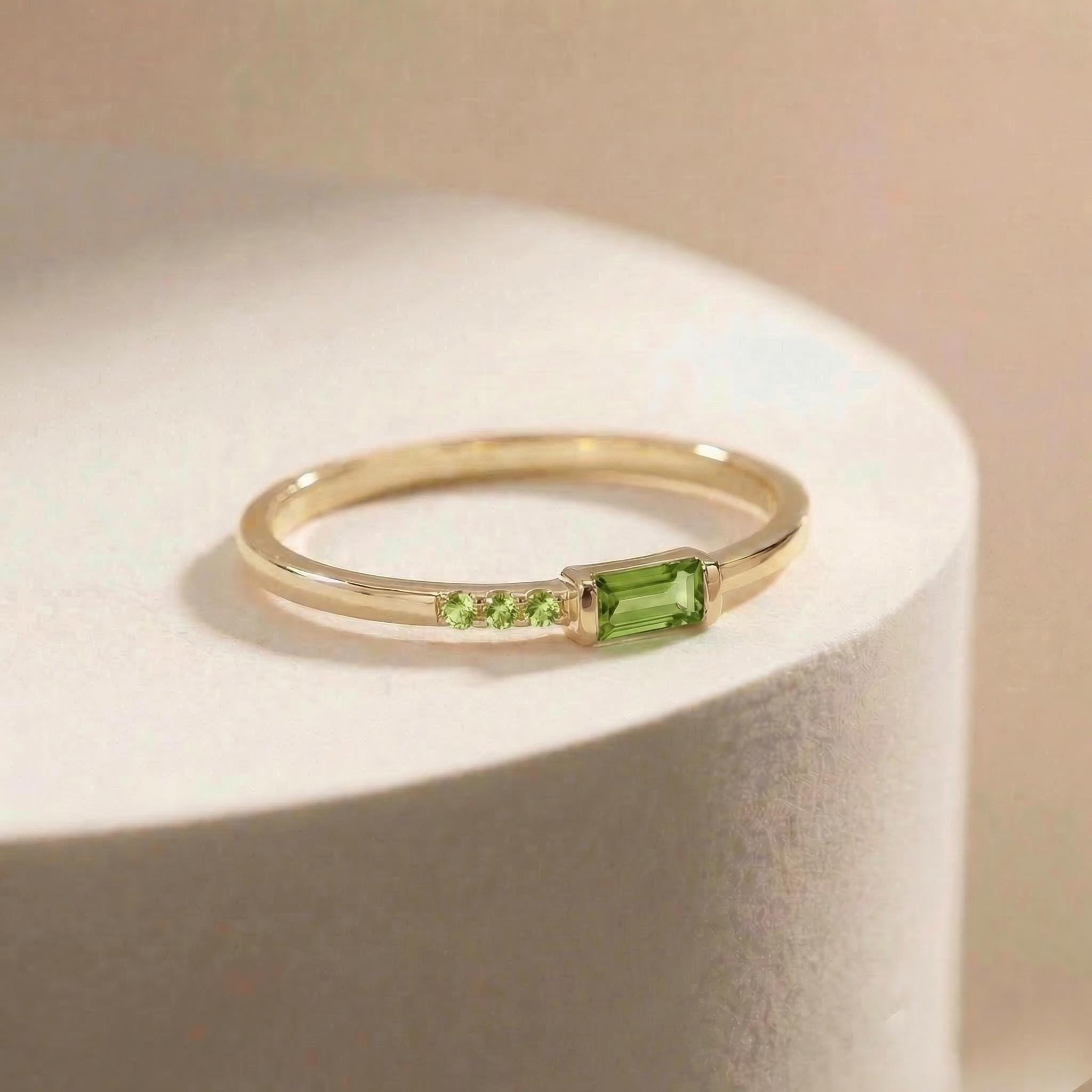 Dainty Baguette Peridot Ring | August Birthstone Minimalist Ring | Personalized Jewelry Gift for Mom or Wife
