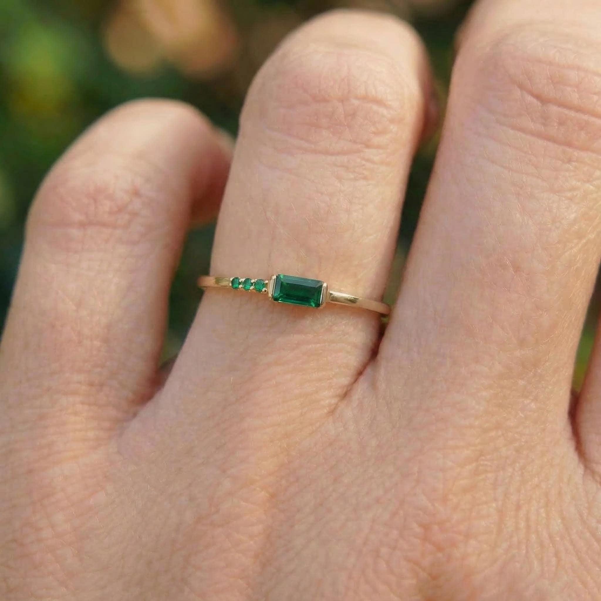 Baguette Green Sapphire Ring | Dainty Minimalist Stacking Band | September Birthstone Ring for Her