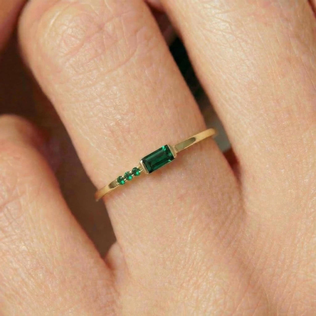 Baguette Green Sapphire Ring | Dainty Minimalist Stacking Band | September Birthstone Ring for Her