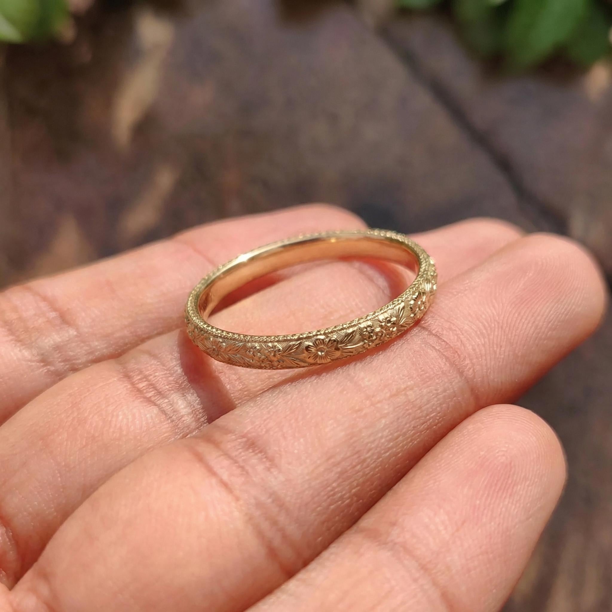 Vintage Gold Marigold Flower Ring, October Birth Flower Jewelry, Floral Botanical Wedding Band for Her