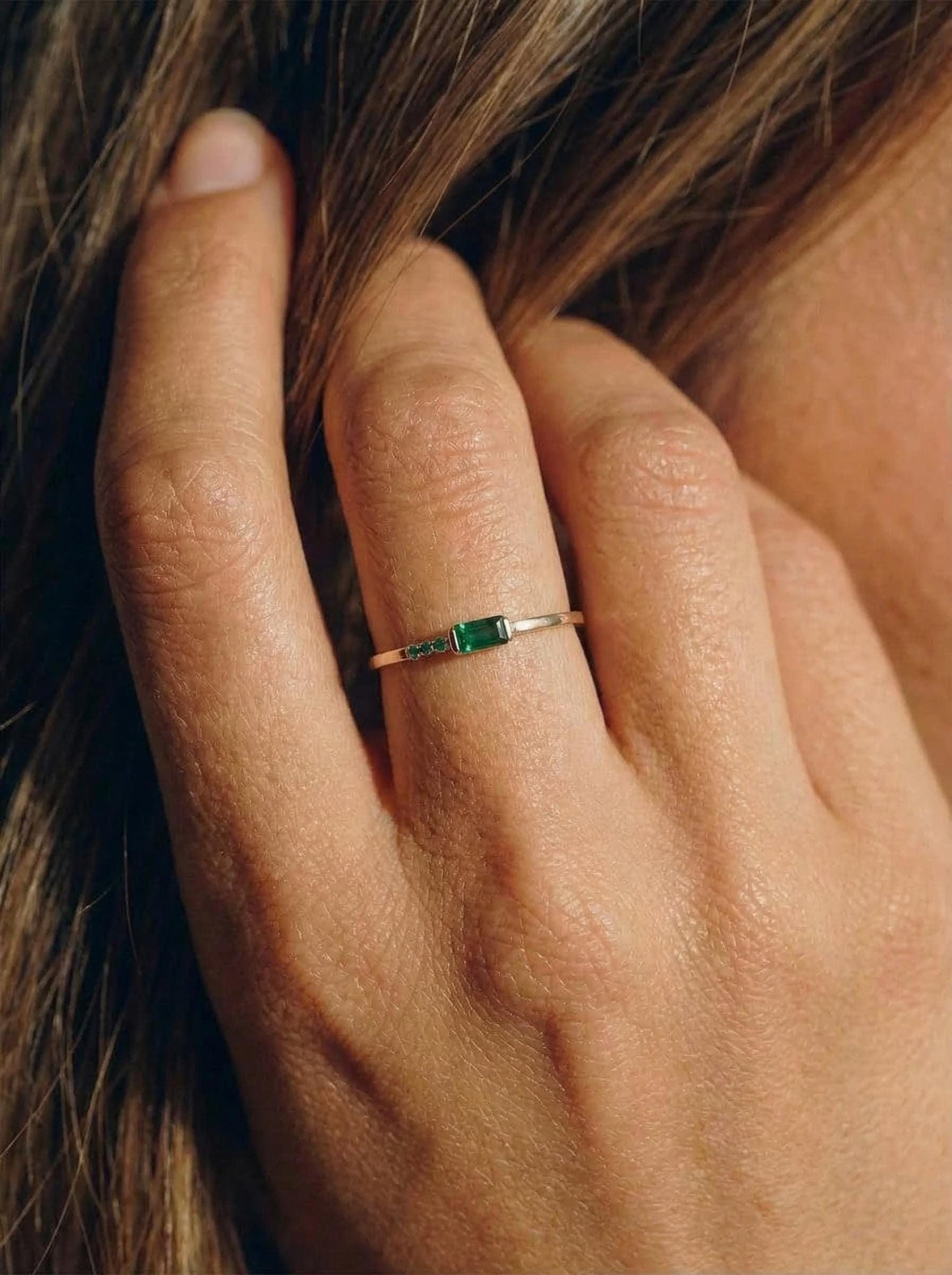 Baguette Green Sapphire Ring | Dainty Minimalist Stacking Band | September Birthstone Ring for Her