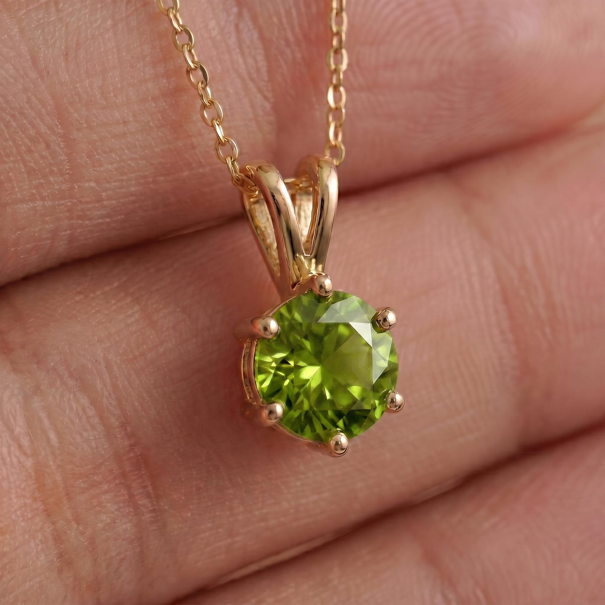 Peridot Necklace, August Birthstone Pendant, Green Gemstone Solitaire Necklace, Dainty Minimalist Jewelry Gift for Her