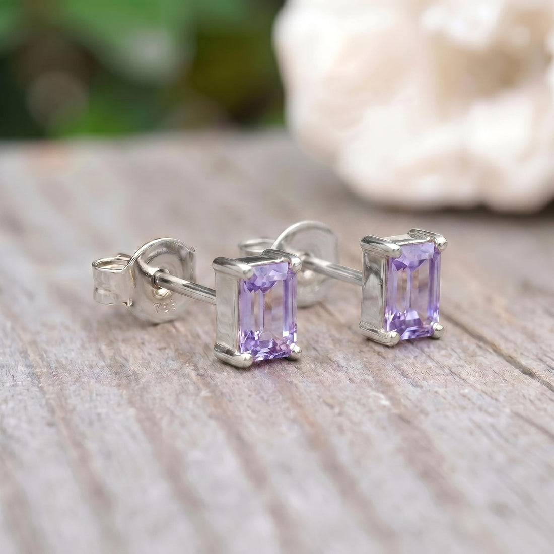 Emerald Cut Lavender Amethyst Stud Earrings - Dainty Solid Gold Purple Gemstone Minimalist Everyday Jewelry Gift