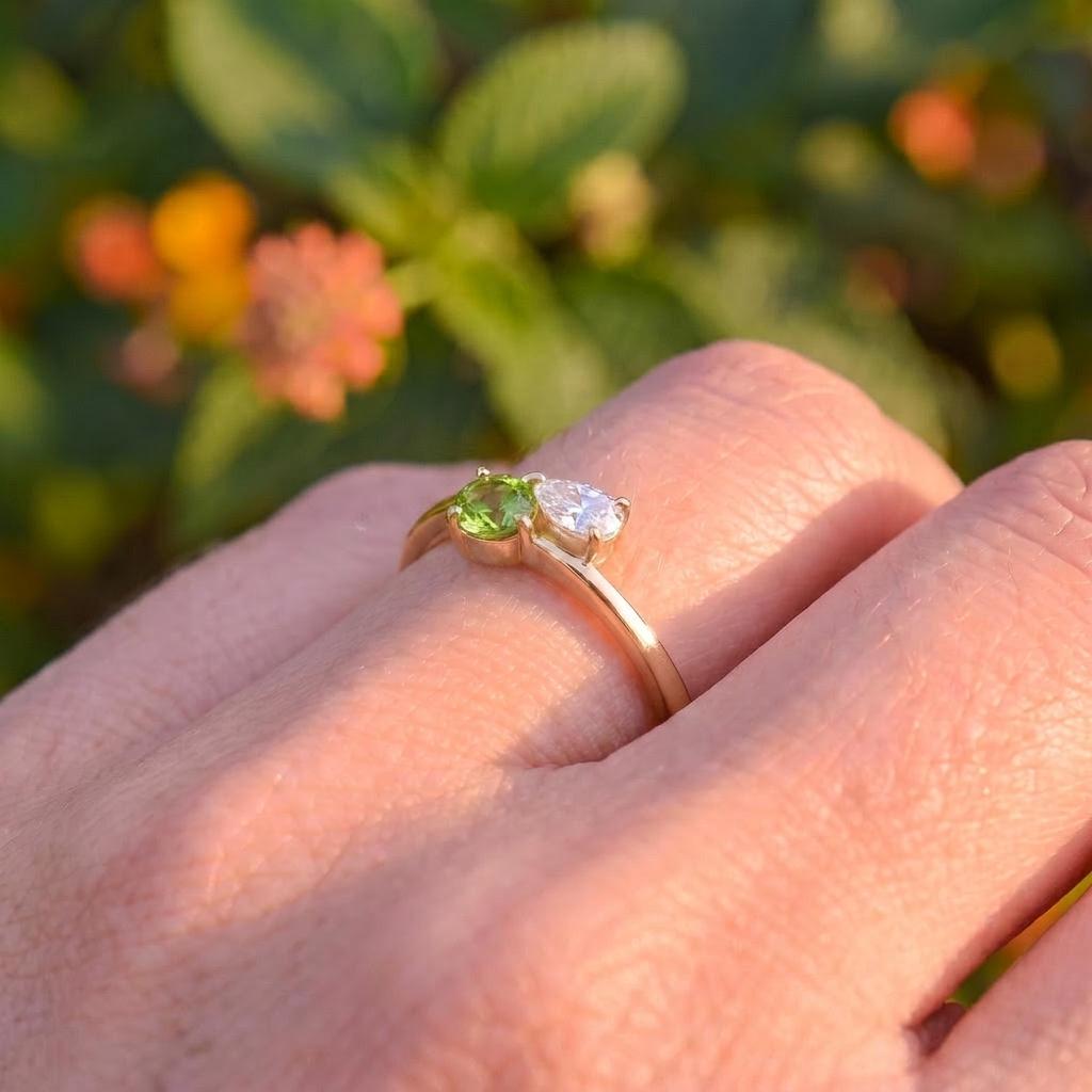 Dainty Peridot & Diamond Bypass Ring, 14K Gold Toi et Moi Ring, August Birthstone Anniversary Gift for Her, Unique Gemstone Promise