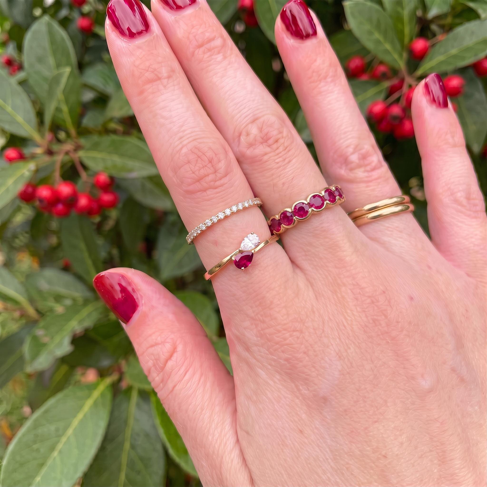 Pear Ruby & Diamond Ring, 14K Gold Bypass Two Stone Ring, Unique Engagement Anniversary Gift, Promise Ring Toi et Moi Style