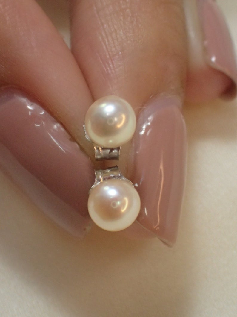 Freshwater Pearl Earrings / Pearl Stud Earrings / Gold Plated Silver Earrings / Bridal Gifts for Her / 4.7mm Pearl Earrings