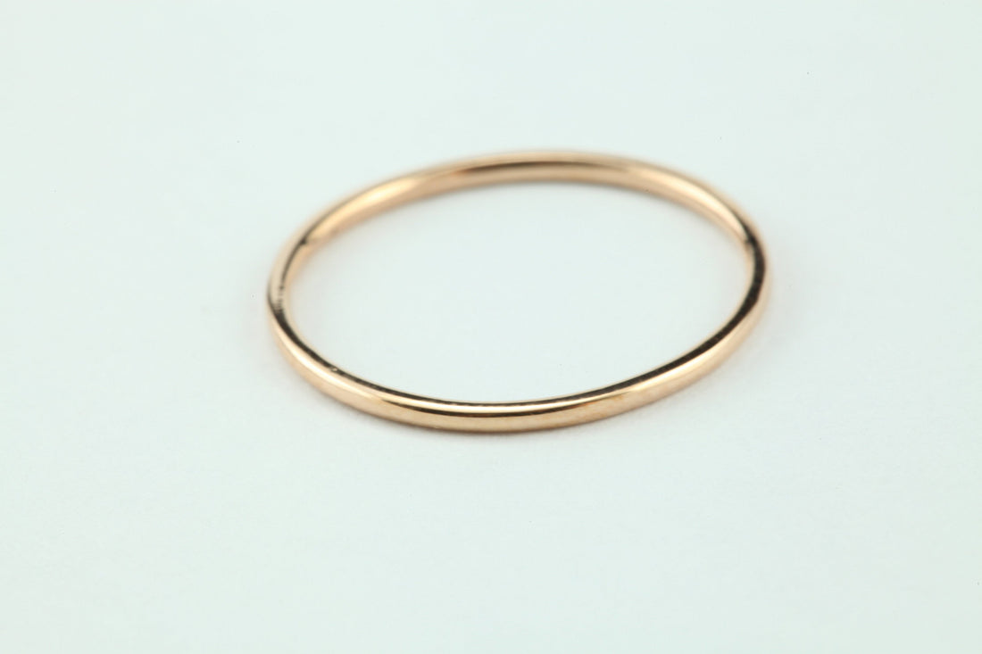1 mm Gold Ring. Dainty Solid Gold Thin Wedding Band YG