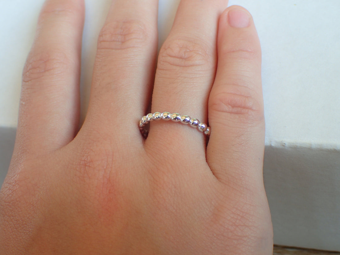 Dot Bubble Ring Simple Wedding Band Platinum Minimalist Ring White Gold Minimalist Ring No Stone Wedding Band Unique No Stone Ring