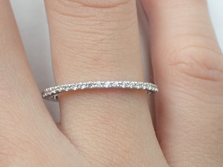 Fish Tail Full Eternity Ring, French Pave Moissanite Wedding Band, Solid Gold Fish Tail Ring, Thin Dainty Band