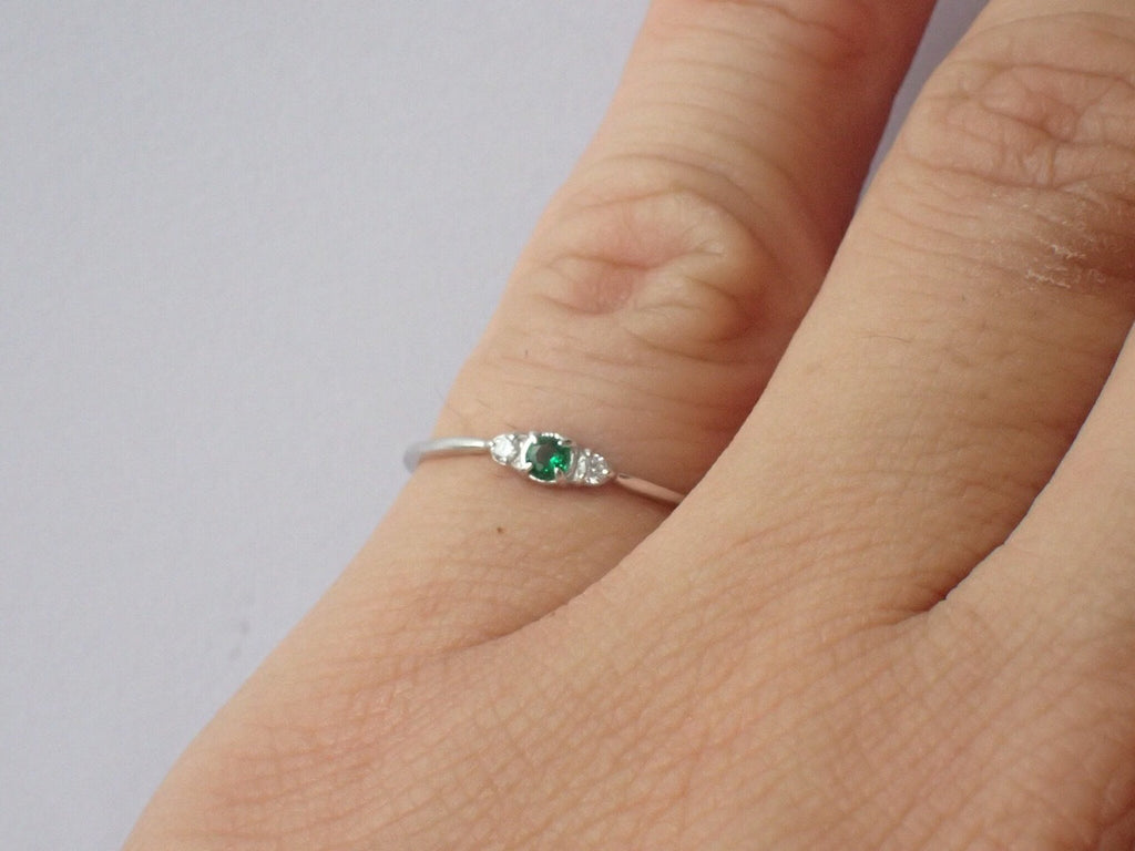 Emerald Ring Emerald Diamond Three Stone Ring Emerald Past Present Forever Ring May Birthstone Gift Emerald Promise Ring Solid Gold Platinum