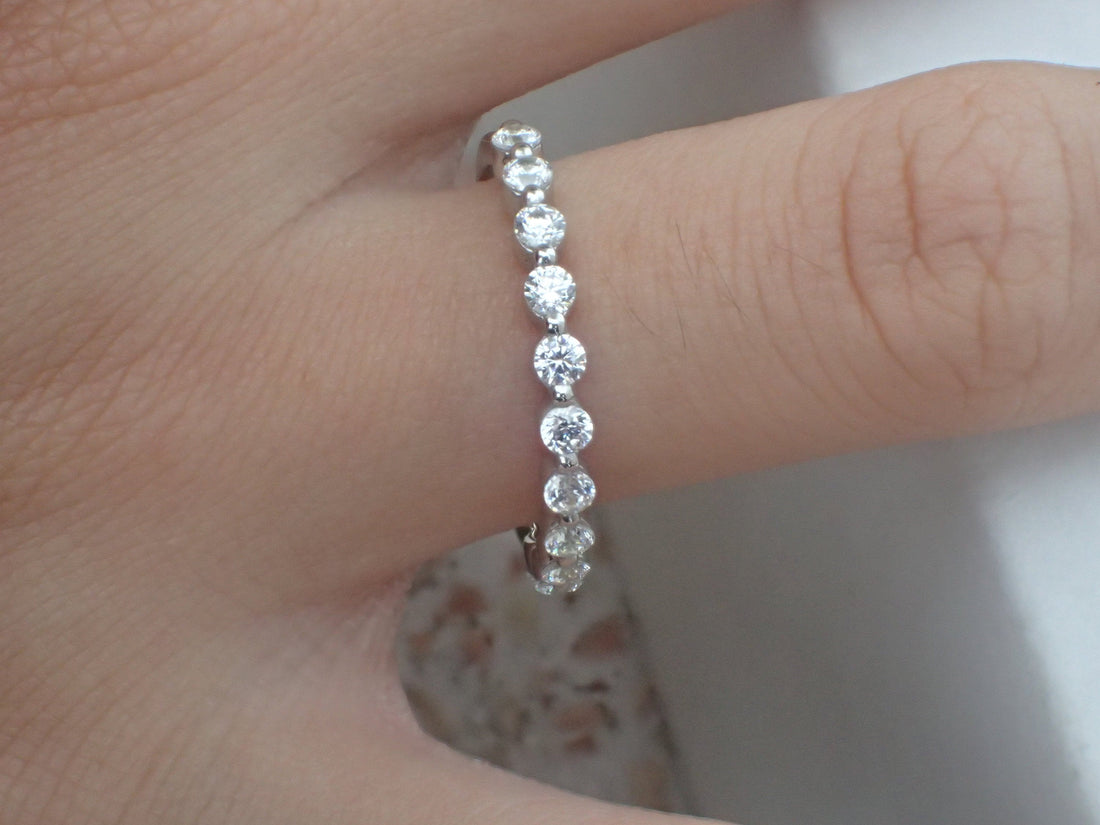 Moissanite Single Prong Half Eternity Band 2.2mm, Prong Setting Band, Solid Gold Single Prong Band, Bubble Prong Moissanite