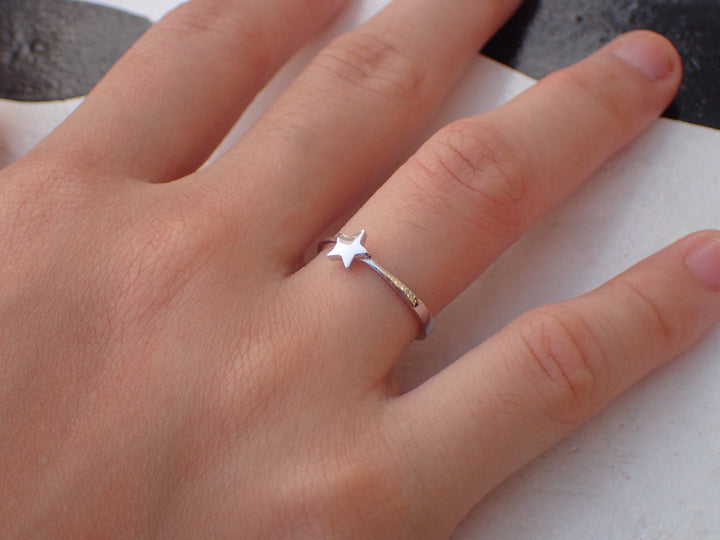 Tiny Star Ring - Shooting Star - Star Glazer Dreamer Gift - Girl First Ring - Sterling Silver Mini Star Ring - Gifts for Her