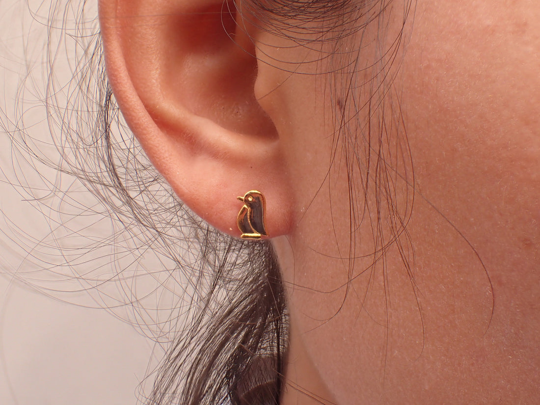 14k Penguin Earring, Yellow Gold Penguin Earring Gifts for Her, Tiny Penguin Stud Earring Gifts