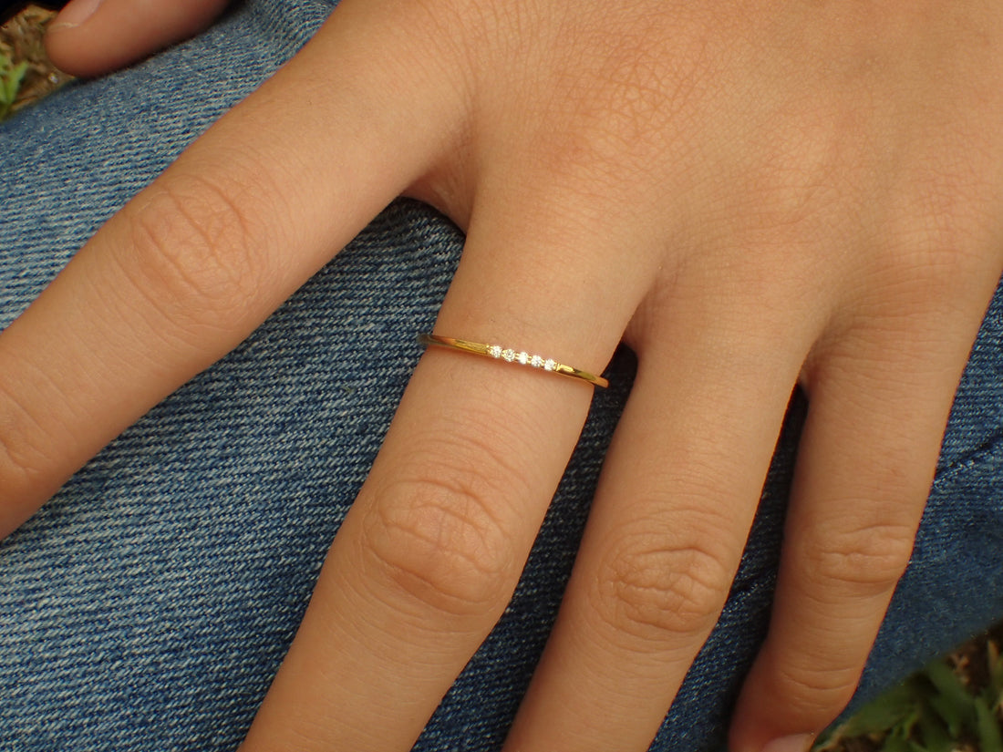 Delicate 5 Diamonds 5 Stone Band, Dainty Diamond Ring, Natural Diamond Band, 14k Five Stone Ring