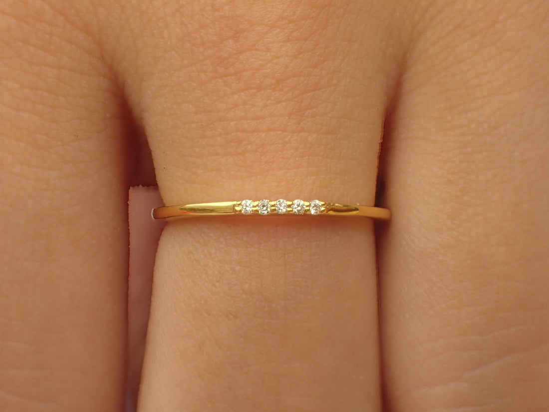 Delicate 5 Diamonds 5 Stone Band, Dainty Diamond Ring, Natural Diamond Band, 14k Five Stone Ring