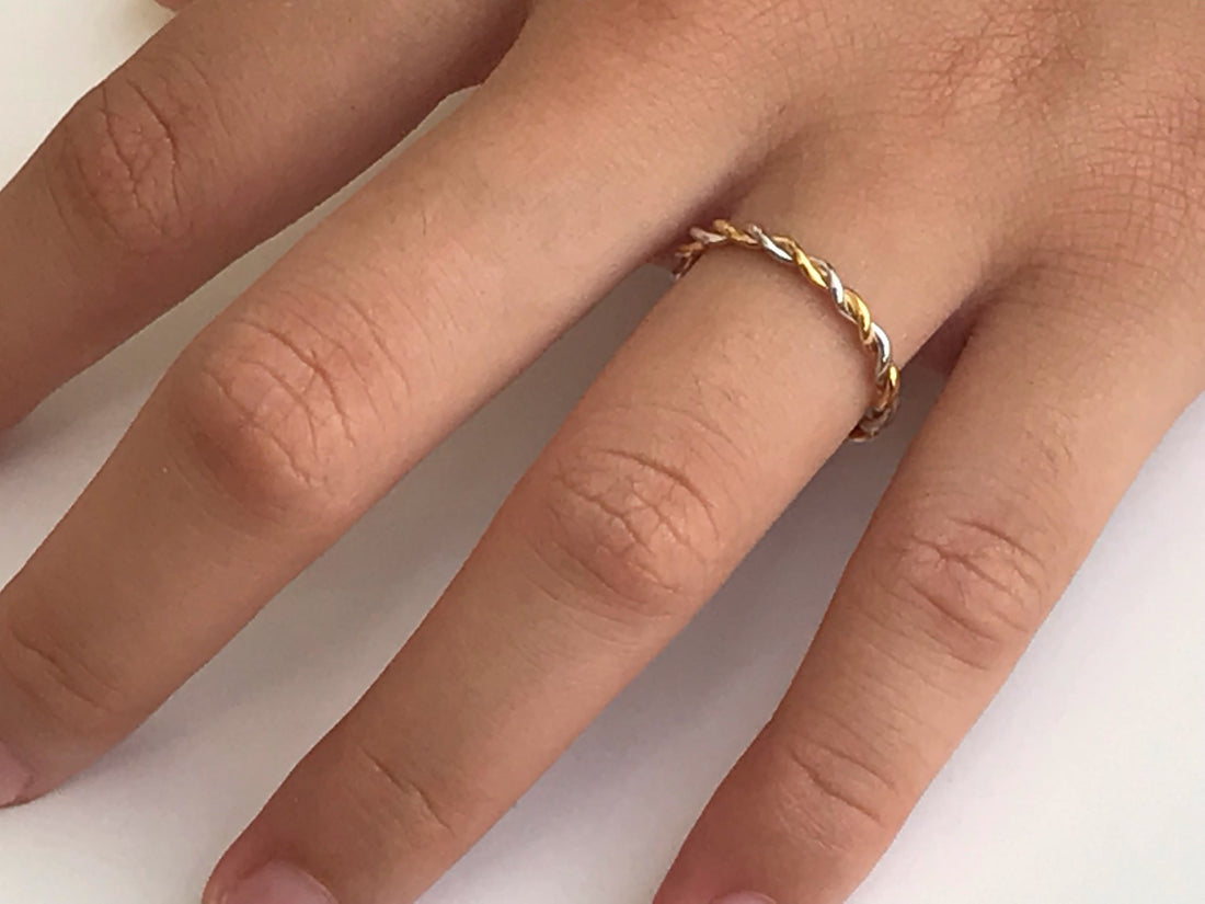 Twist Infinity Ring, 14k Solid Gold Two Tone Ring, 1.5mm Twisted Skinny Wedding Band, Thin Dainty Band, Rope Infinity Band