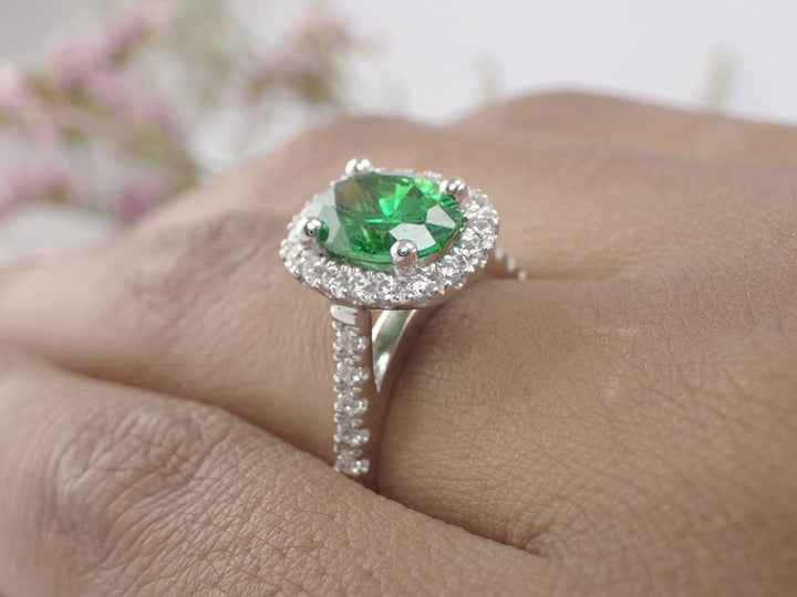 8x6mm Natural Emerald Engagement Ring, 14k Solid Gold Diamonds Halo Anniversary Ring, 1.50ct Oval Cut Wedding Ring