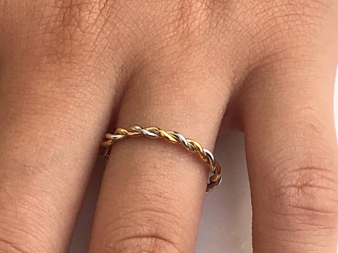 Twist Infinity Ring, 14k Solid Gold Two Tone Ring, 1.5mm Twisted Skinny Wedding Band, Thin Dainty Band, Rope Infinity Band