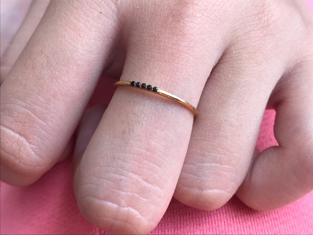 5 Stones Black Diamonds Ring, 1mm 14K Solid Gold Stacking Ring, Thin Dainty Ring, Delicate Five Diamonds Band